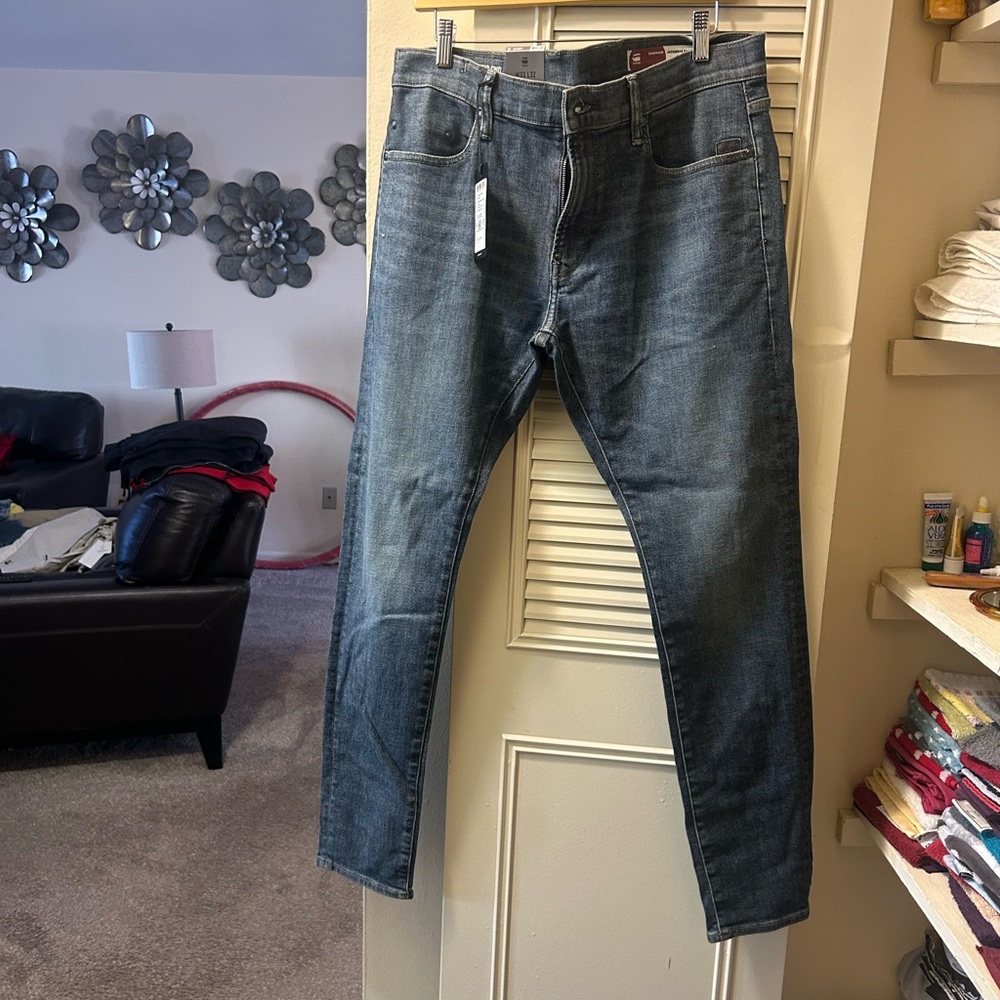 Classic Denim Straight-Leg Jeans